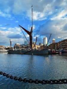 London Boat Life